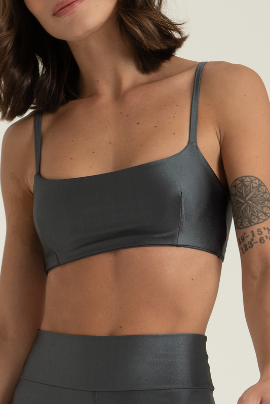 Top Minimalista Cinza Iron *brilho