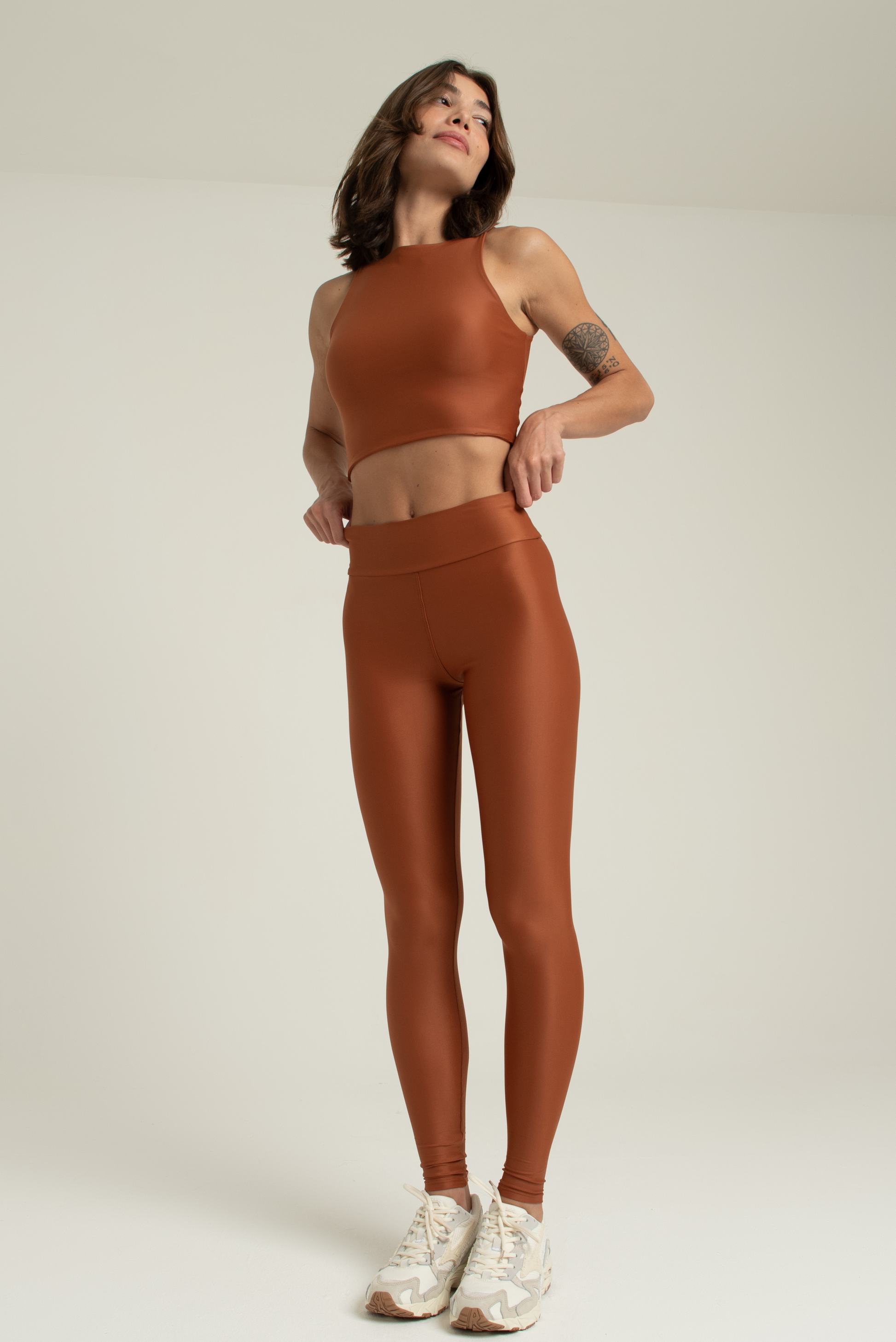 Legging Acetinada na cor Marrom Terracota