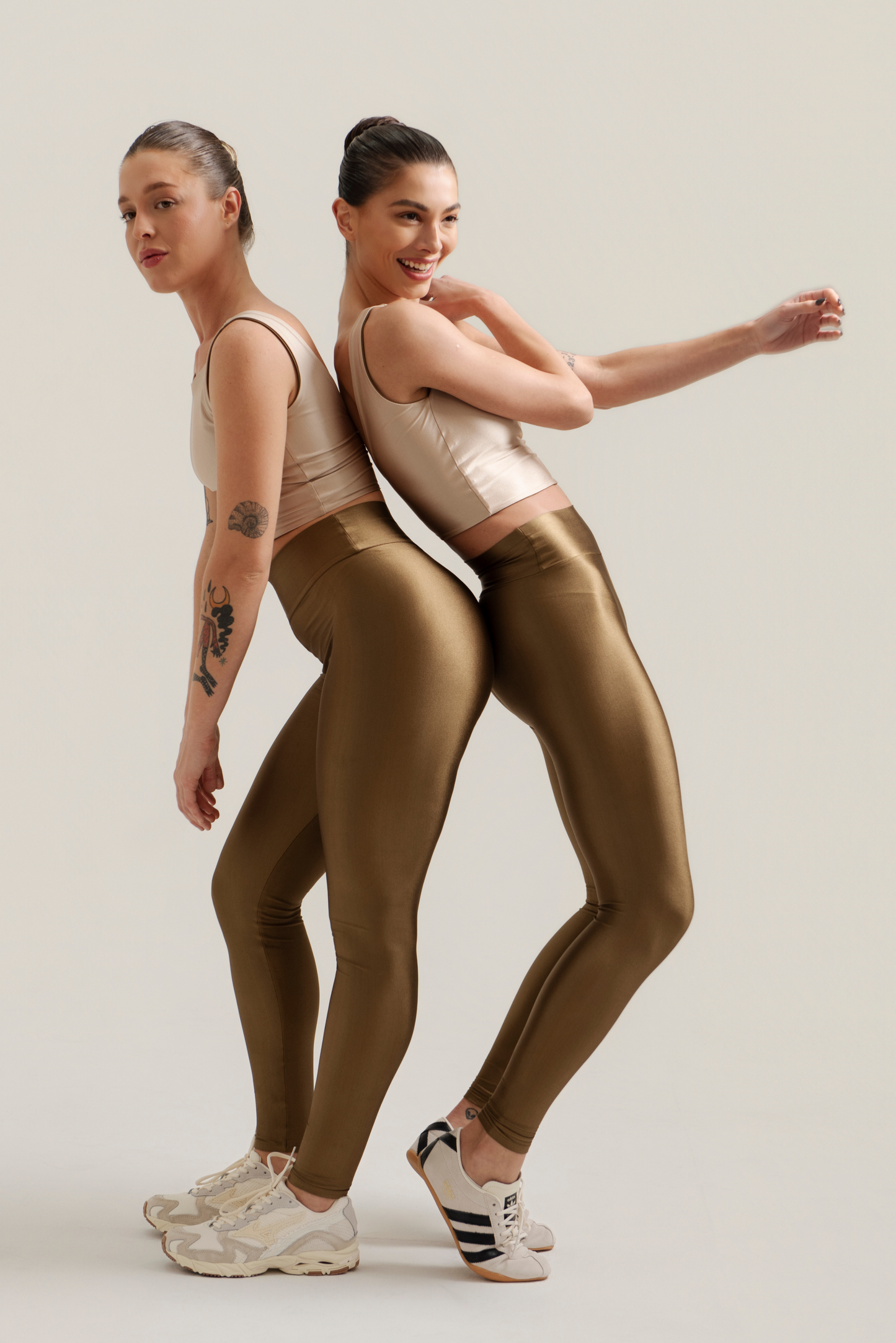 Legging Brilho na cor Kangra (foto 6)