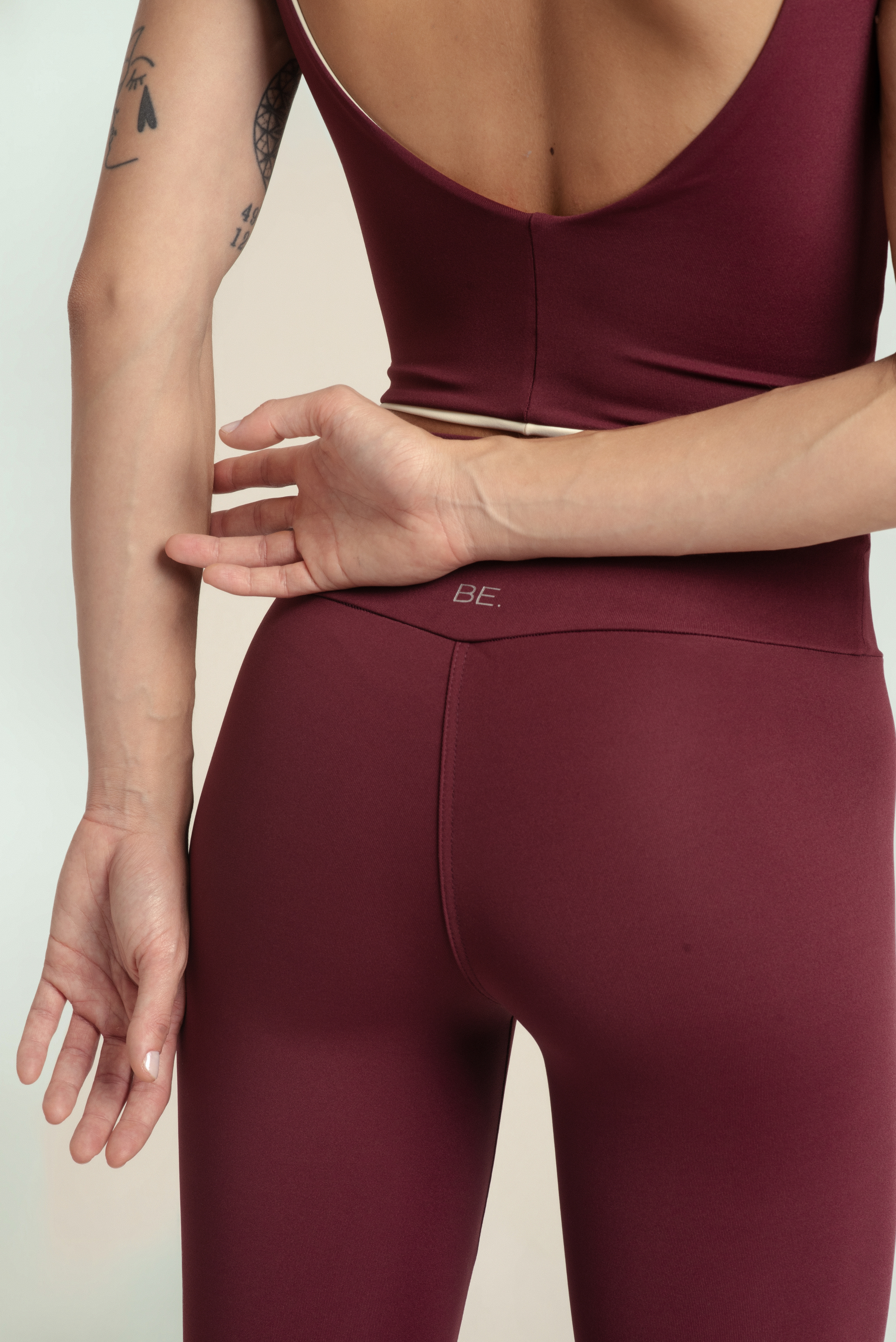 Legging Opaca na cor Borgonha (foto 3)