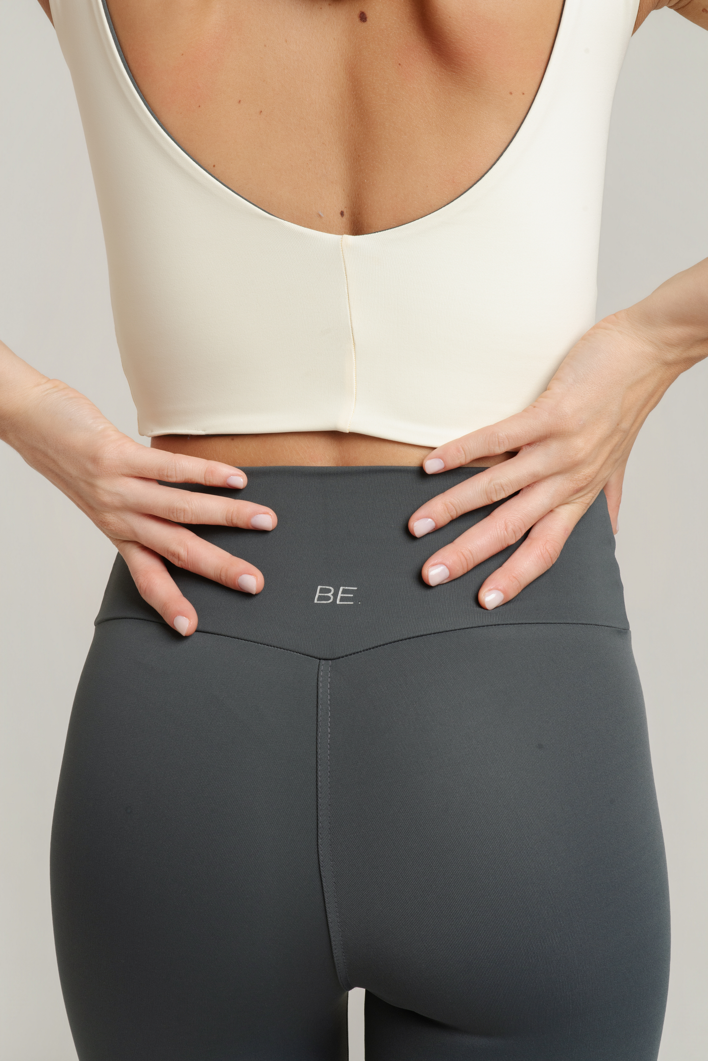 Legging Opaca na cor Cinza Iron (foto 2)